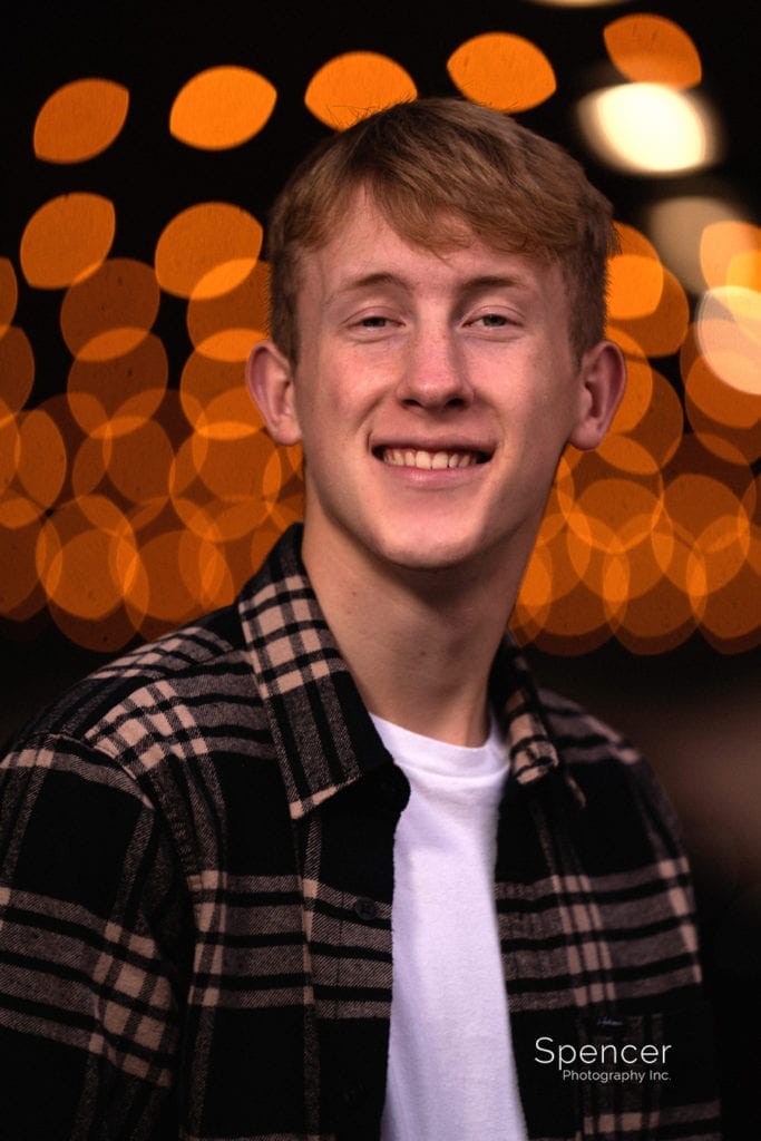 senior picture in downtown Akron