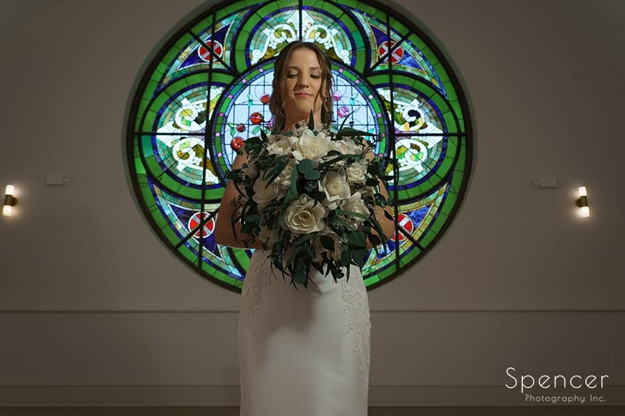 bride holding her wedding bouquet at The Elliot
